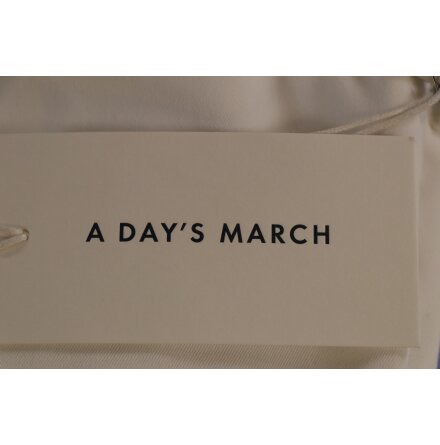 A Day's March - Skjorta - stl. XL (44)