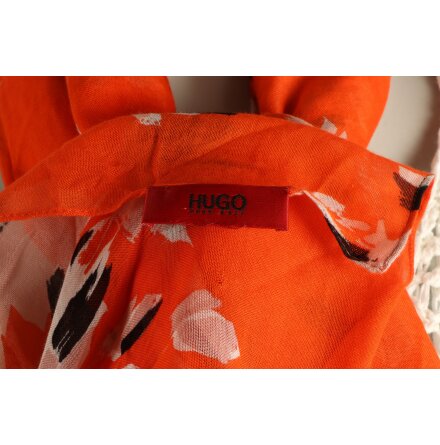 Hugo Boss - Sjal