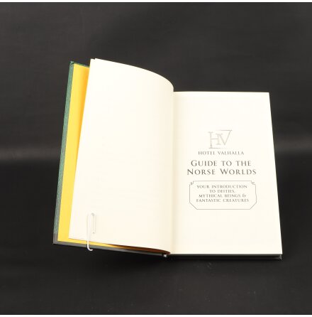 Hotel Valhalla Guide To The Norse Worlds - Rick Riordan - Samh�lle &amp; Historia &amp; Fakta - Eng 