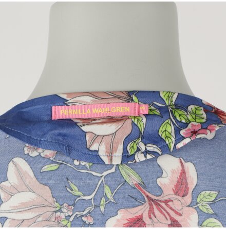 Pernilla Wahlgren - Omlott kl�nning - stl. S