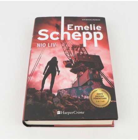 Nio liv - Emelie Schepp - Sk�nlitteratur &amp; Deckare