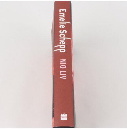 Nio liv - Emelie Schepp - Sk�nlitteratur &amp; Deckare