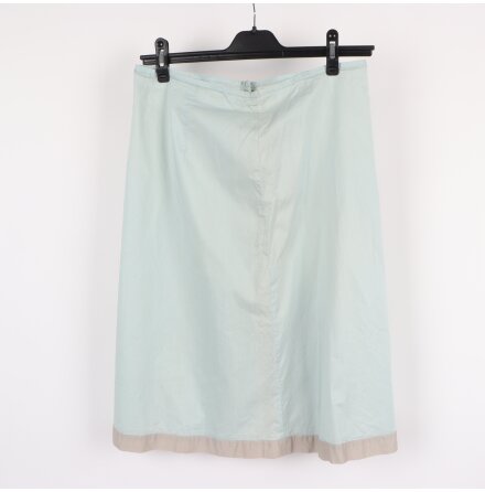 Ljusgr�n Kjol - stl. M