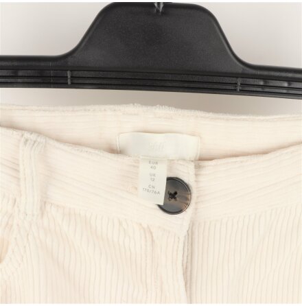 H&amp;M - Beigefrgade byxor - stl. 40