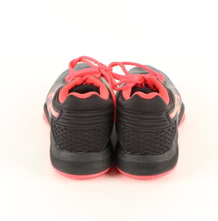 Asics - Tr�ningsskor - stl. 39,5