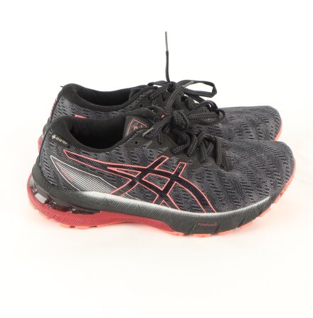 Asics - Tr�ningsskor - stl. 38