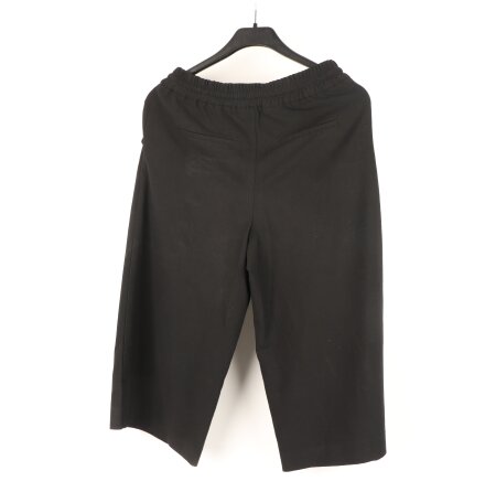 Only Our Story - Mjukisshorts i kn�l�ngd med resormidja - stl. M