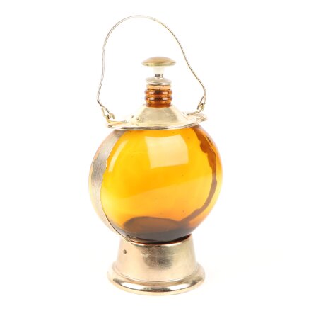 Flaska i m�ssing och glas