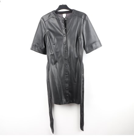 H&amp;M - Kl�nning i l�derimitation med sk�rp - stl. S 