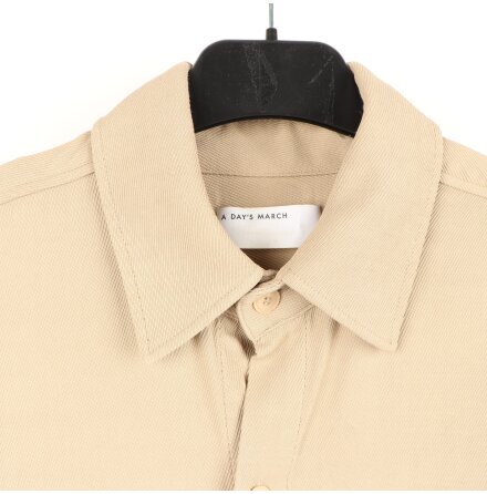 A Day's March - Beige skjorta - stl. 36