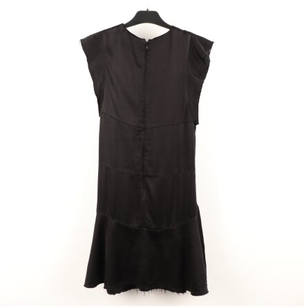 H&amp;M - Svart �rml�s kl�nning - stl. 36