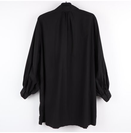 Second female - Svart stor skjorta - stl. M