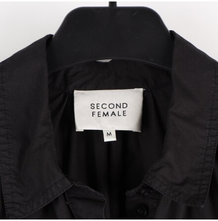 Second female - Svart stor skjorta - stl. M