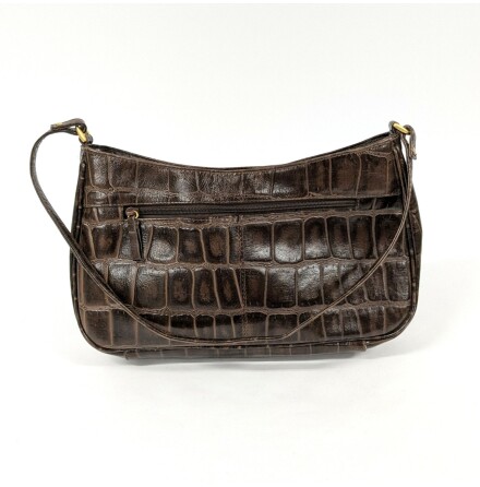 Axelv�ska i l�der