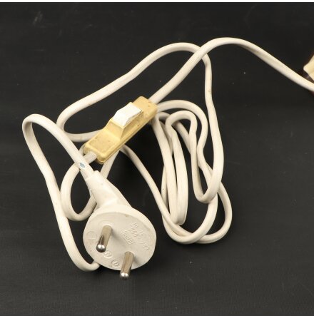 Benab - Bordslampfot i porslin - Sockel E27