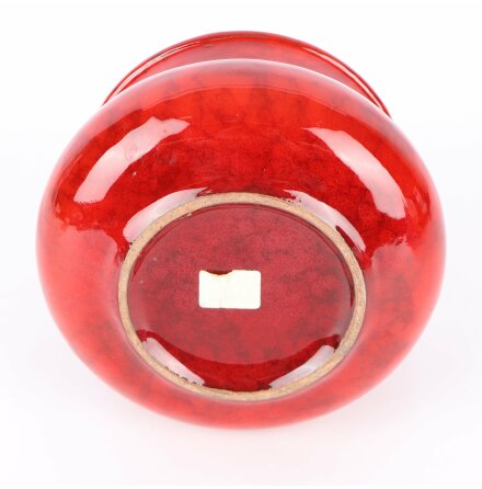 R�tt prydnadsk�rl i porslin med upph�ngning