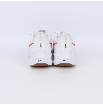 Nike - Sneakers - Vit - stl. 37.5