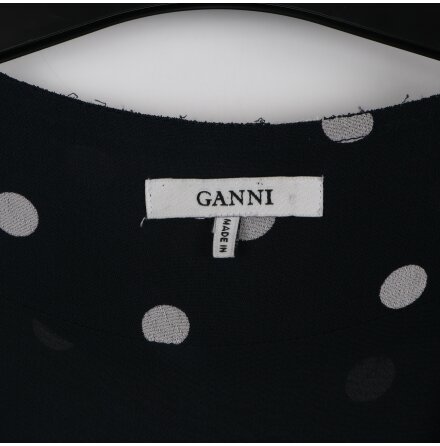Ganni - Prickig omlottklnning - Stl. 34