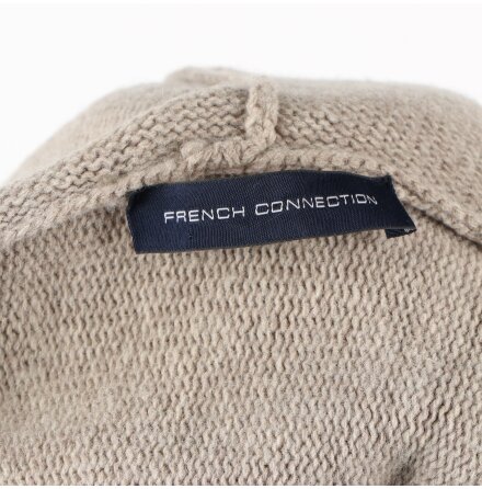 French connection - Cargo White stickad sjal med luva