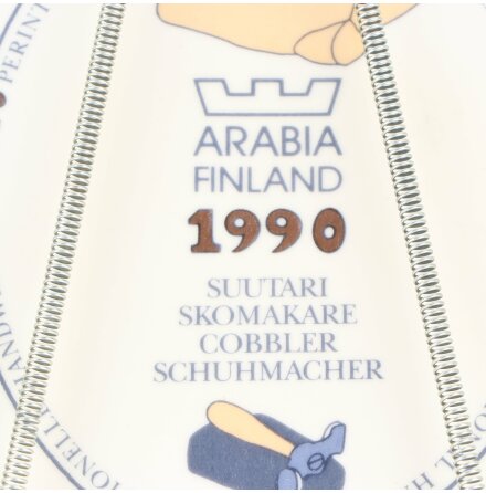 Arabia - Prydnadstallrik - Traditionella hantverksyrken - Skomakare 1990