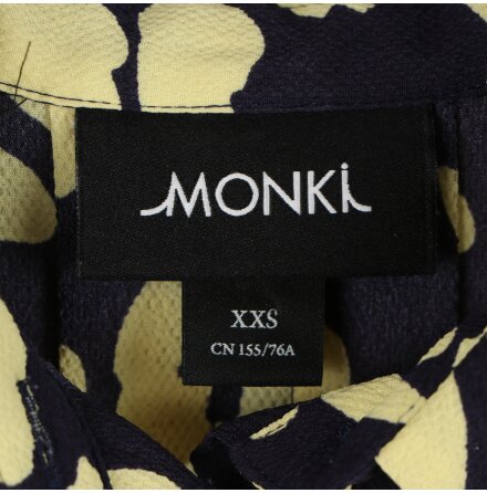 Monki - Mnstrad klnning med krage och knppning framtill- stl.xxs