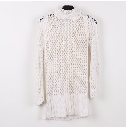 DIDI - Vit m�nsterstickad n�ttr�ja med stor sjalkrage - stl. M