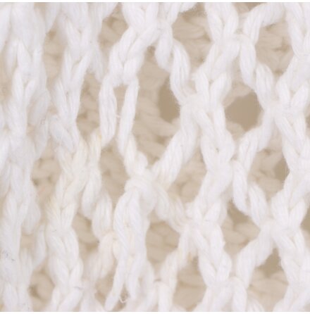 DIDI - Vit m�nsterstickad n�ttr�ja med stor sjalkrage - stl. M