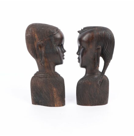 M�rkbruna tr�skulpturer i par - 2st