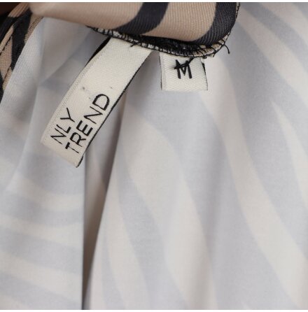 NLY Trend - Topp med ppen rygg - stl. M