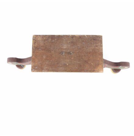 Egentillverkad �ldre ljusstake i handm�lat tr� - 5 h�llare