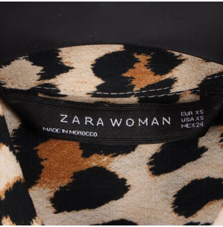 Zara - Leopardm�nstrad skjorta - stl. XS