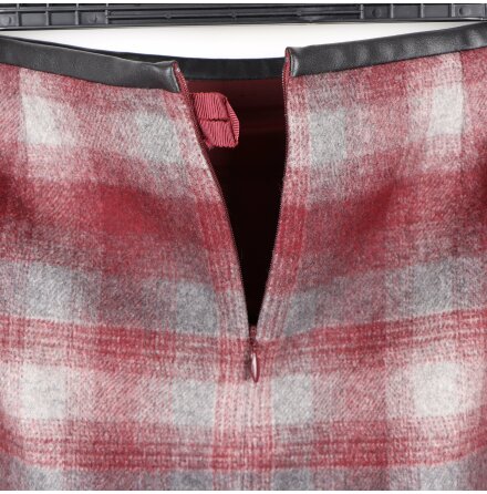 Tommy Hilfiger - Kjol med fickor i sidan - stl. M