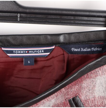 Tommy Hilfiger - Kjol med fickor i sidan - stl. M