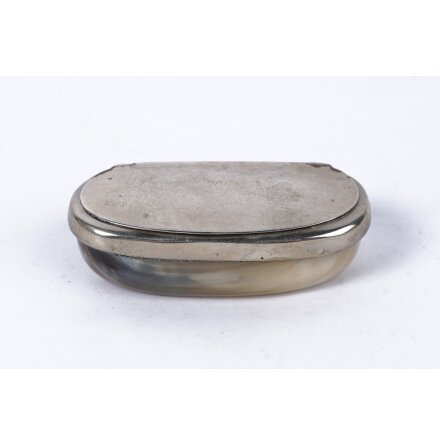 Handgjord snusdosa av kohorn 