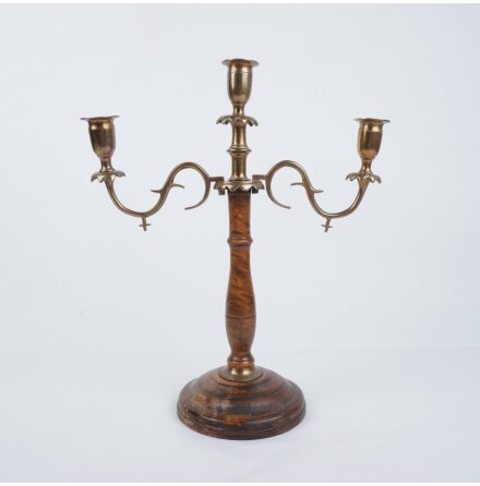 3-armad ljusstake i m�ssing