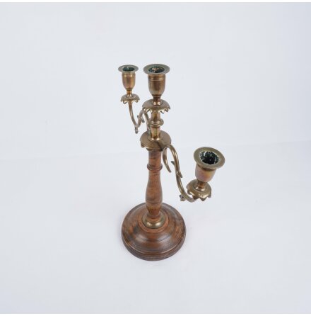 3-armad ljusstake i m�ssing