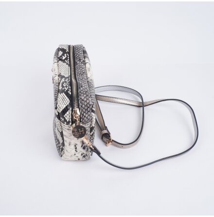 Louenhide - Axelv�ska