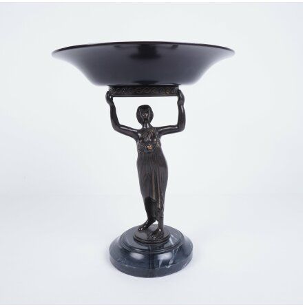 OC - Dekorativ fat p� fot Leonore 