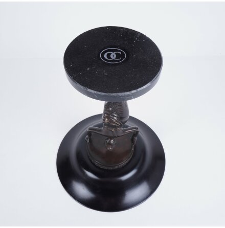 OC - Dekorativ fat p� fot Leonore 