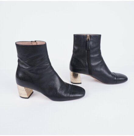 Bally - Svarta stvletter - stl. 38