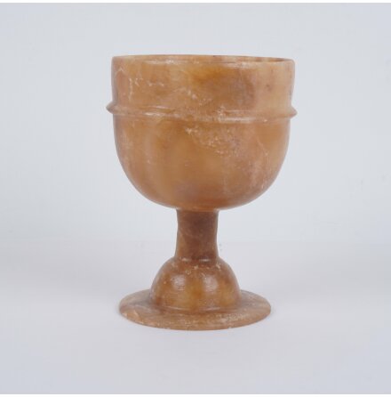 Alabastersk�l p� fot