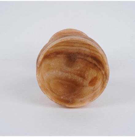 Alabastersk�l p� fot