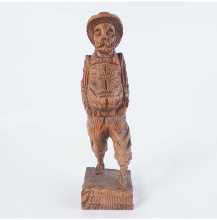 Snidad tr�skulptur 