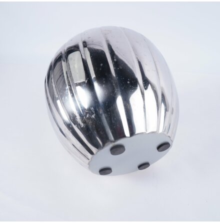 Vas i Metall - H�jd 22cm