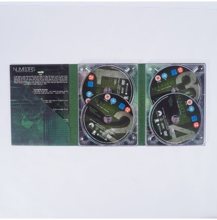 DVD-Box - Numb3rs - S�song 1, 2 och 3