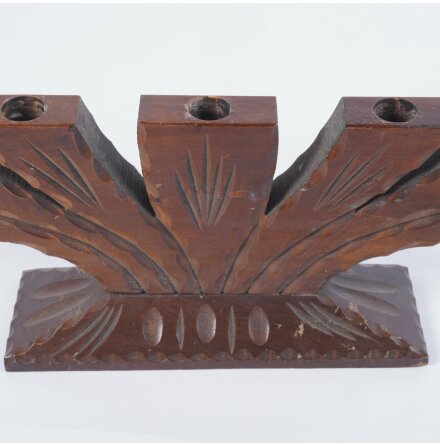 Ljusstake i tr� - 7 Armad 