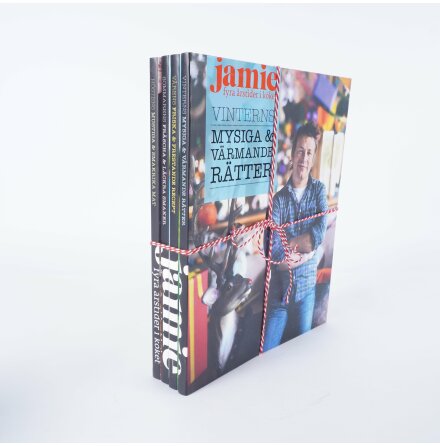 Bokpaket - 4st kokbcker av Jamie Oliver - Fyra rstider i kket - Vintern, vren, sommaren &amp; hsten - Mat, Dryck, Hem &amp; Hlsa