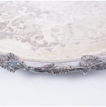 Serveringsbricka med druvdekor - Nysilver 